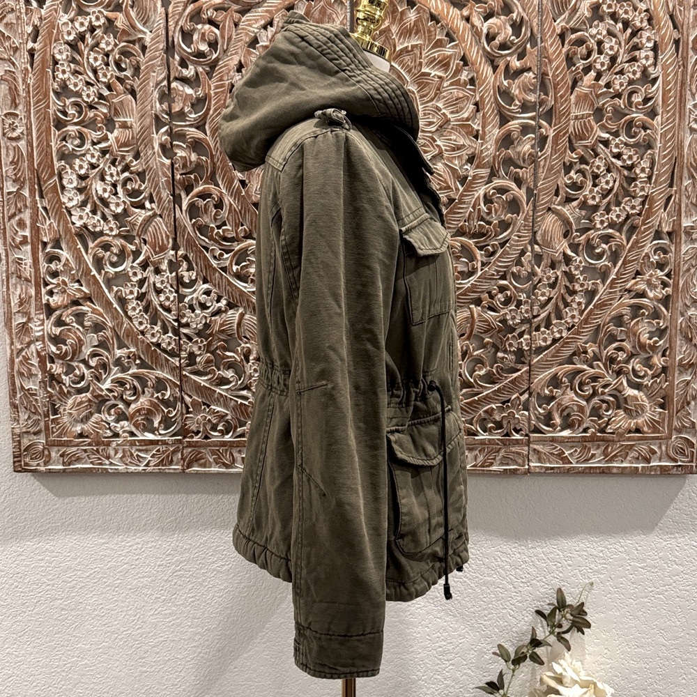 Levi’s Utility Military Style Hooded Jacket, Army Green, Sherpa Lined- size M - Picture 6 of 16